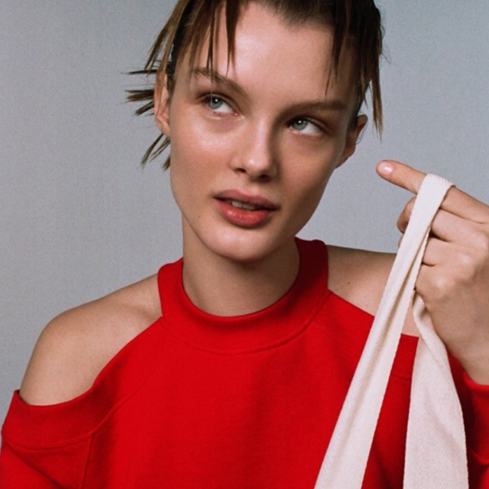 Holiday Gift 🎁 for her#Cut out sweat shirt